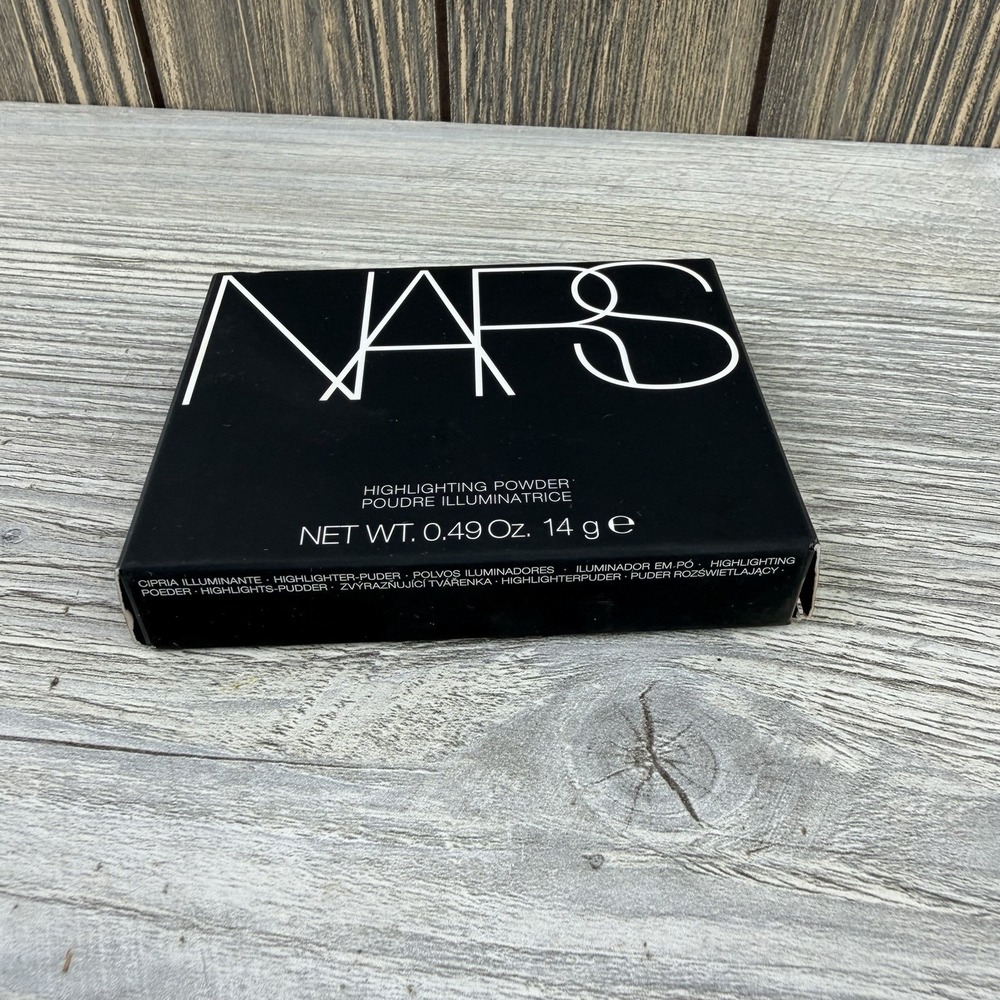 Nars Highlighting Powder St. BARTHS 5227 - Full Size 0.49 Oz. / 14 g New - Picture 8 of 15
